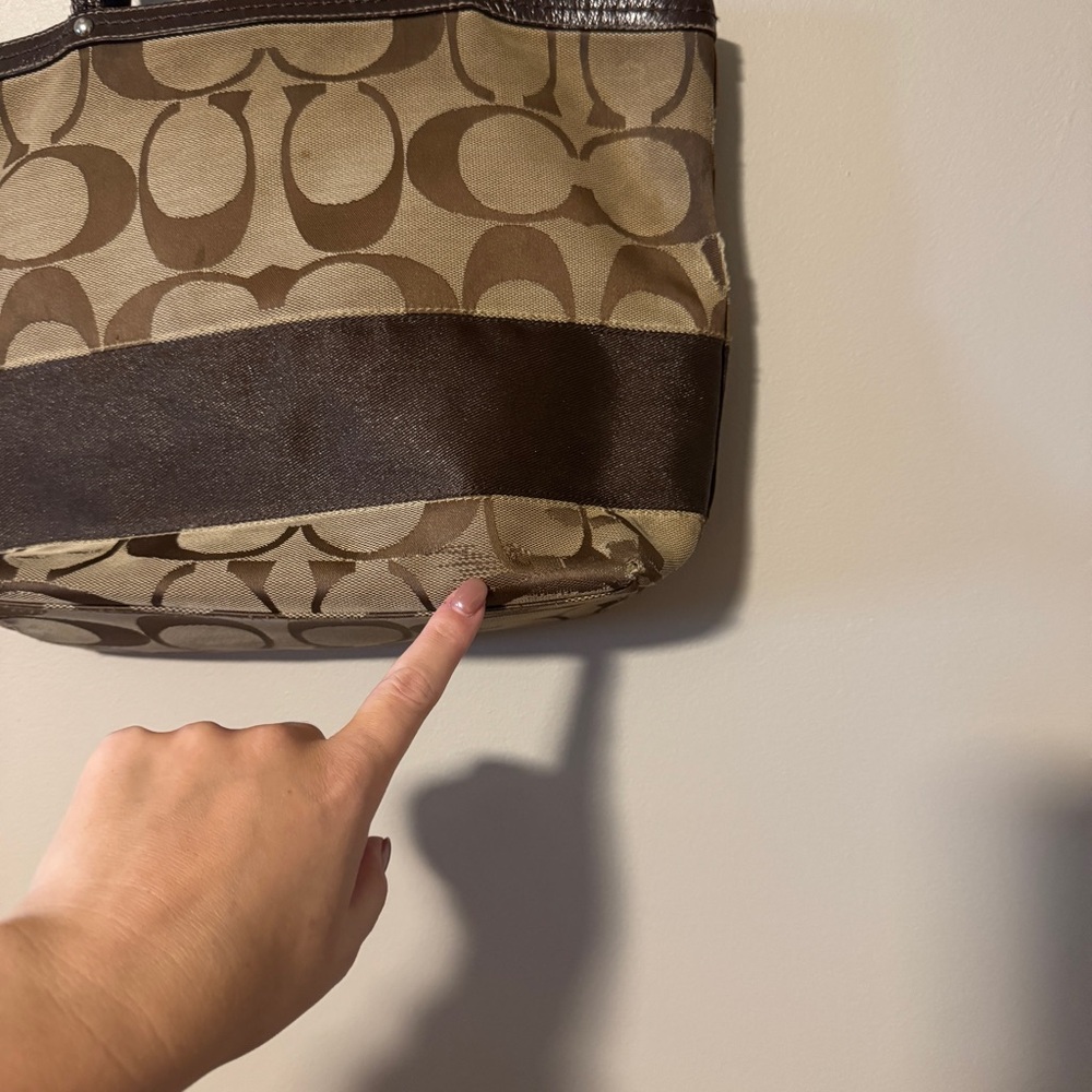Coach Signature Brown Tote Bag - Picture 4 of 8